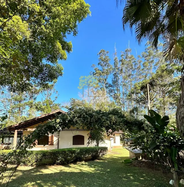 Foto 1 de Sítio / Rancho com 3 quartos à venda, 36m2 em Sao Jose Dos Campos - SP
