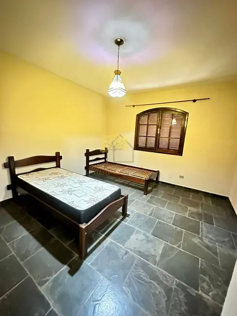 Sítio / Rancho com 3 quartos à venda, 36m2 em Sao Jose Dos Campos - SP - imagem 7 Foto 7 de Sítio / Rancho com 3 quartos à venda, 36m2 em Sao Jose Dos Campos - SP