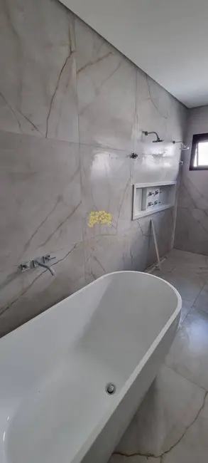 Foto 7 de Casa com 4 quartos à venda em Sao Jose Dos Campos - SP