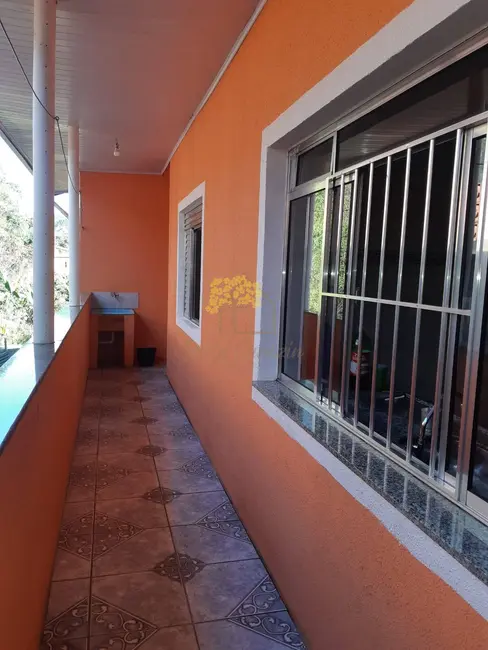 Foto 7 de Casa com 4 quartos à venda e para alugar em Vila Garcia (São Silvestre), Jacarei - SP