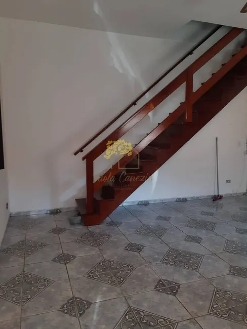 Foto 8 de Casa com 4 quartos à venda e para alugar em Vila Garcia (São Silvestre), Jacarei - SP