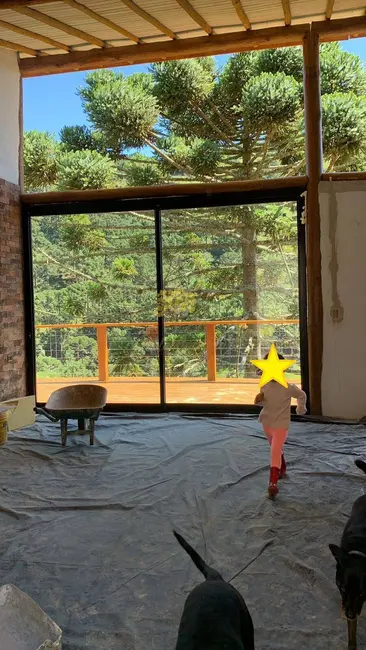 Foto 3 de Chácara com 1 quarto à venda, 65m2 em Centro, Goncalves - MG