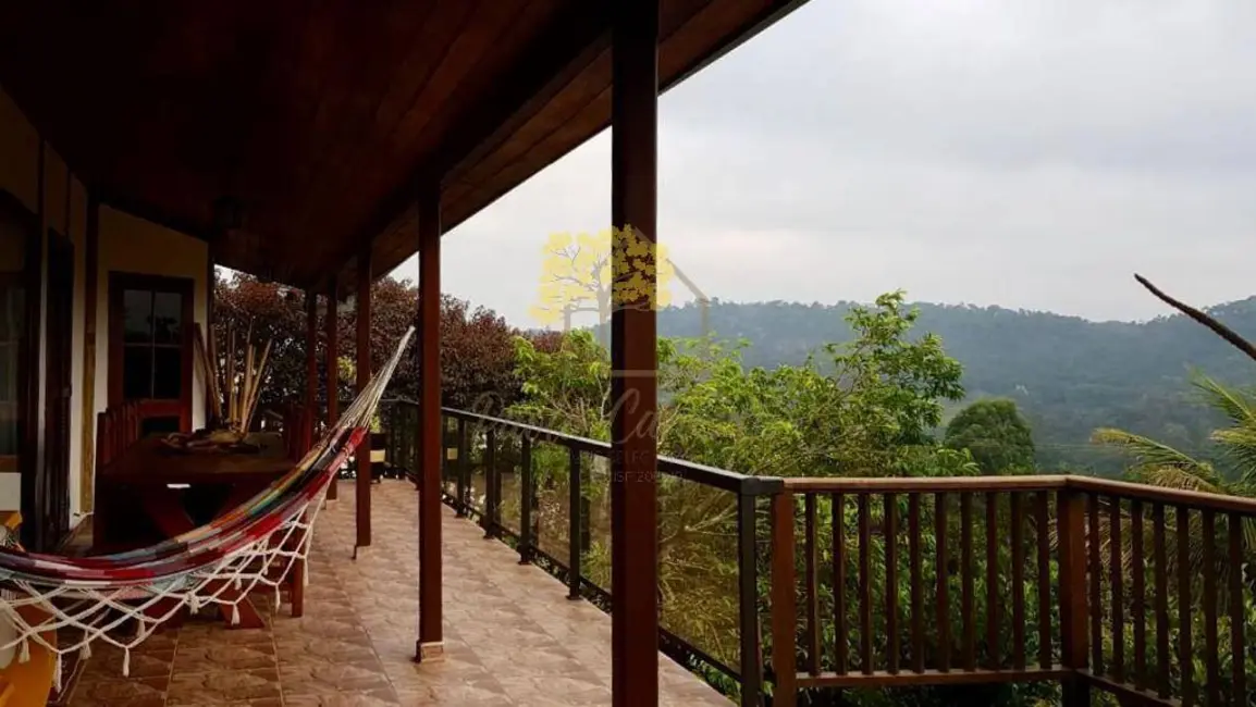 Foto 1 de Casa com 3 quartos à venda, 1060m2 em Centro, Jambeiro - SP