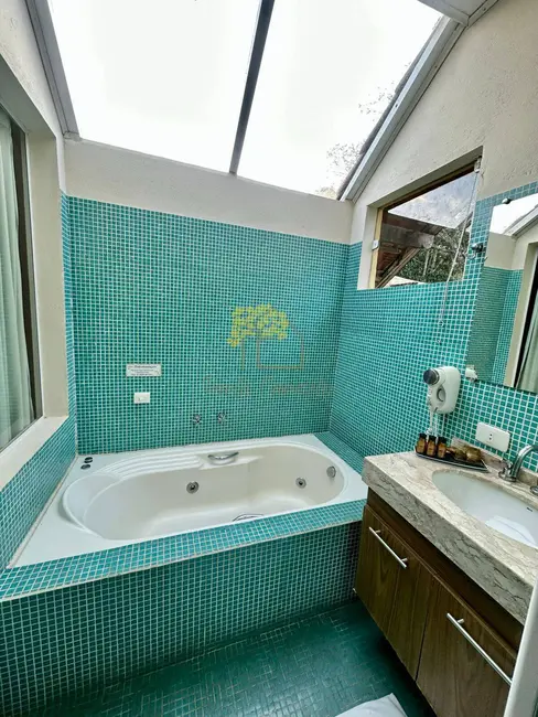 Foto 2 de Pousada com 9 quartos à venda, 24000m2 em Sao Jose Dos Campos - SP