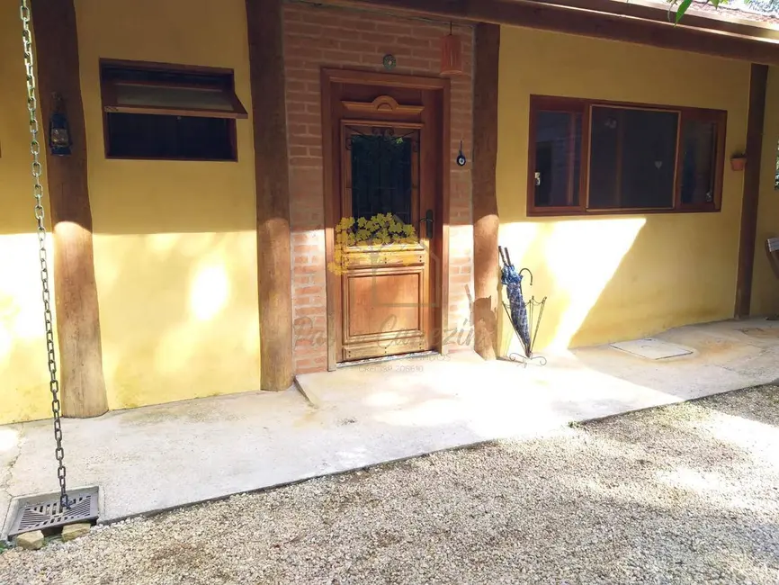 Sítio / Rancho com 4 quartos à venda e para alugar, 140m2 em Sao Jose Dos Campos - SP - imagem 7 Foto 7 de Sítio / Rancho com 4 quartos à venda e para alugar, 140m2 em Sao Jose Dos Campos - SP