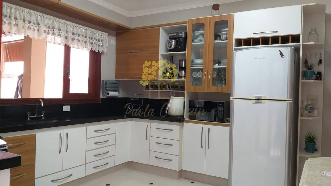 Foto 9 de Casa com 4 quartos à venda, 264m2 em Sao Jose Dos Campos - SP