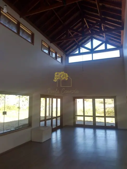 Foto 2 de Casa com 2 quartos à venda, 250m2 em Sao Jose Dos Campos - SP