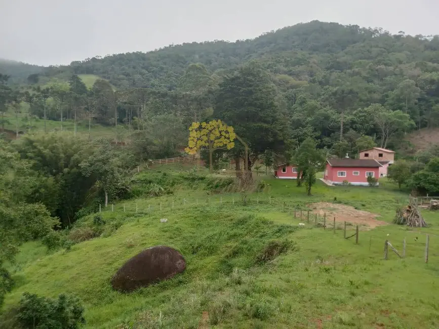 Foto 1 de Sítio / Rancho com 2 quartos à venda em Sao Jose Dos Campos - SP