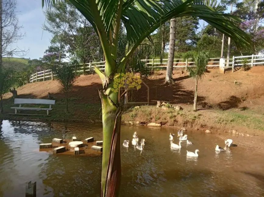 Sítio / Rancho com 2 quartos à venda em Sao Jose Dos Campos - SP - imagem 8 Foto 8 de Sítio / Rancho com 2 quartos à venda em Sao Jose Dos Campos - SP