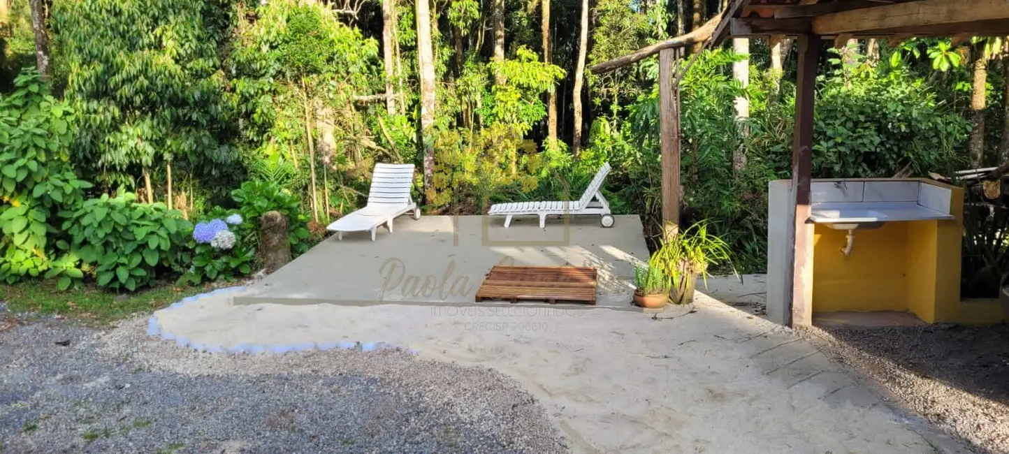 Foto 6 de Sítio / Rancho com 3 quartos à venda e para alugar, 150m2 em Sao Jose Dos Campos - SP