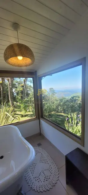 Foto 7 de Sítio / Rancho com 3 quartos à venda e para alugar, 150m2 em Sao Jose Dos Campos - SP