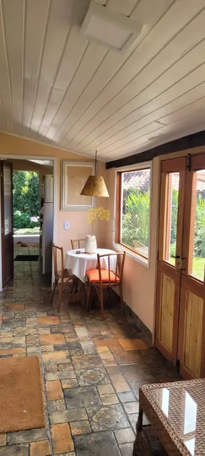 Foto 5 de Sítio / Rancho com 3 quartos à venda e para alugar, 150m2 em Sao Jose Dos Campos - SP