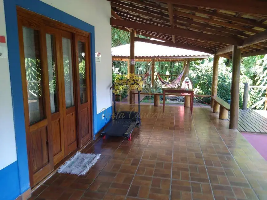 Foto 1 de Sítio / Rancho com 4 quartos à venda, 100m2 em Sao Jose Dos Campos - SP