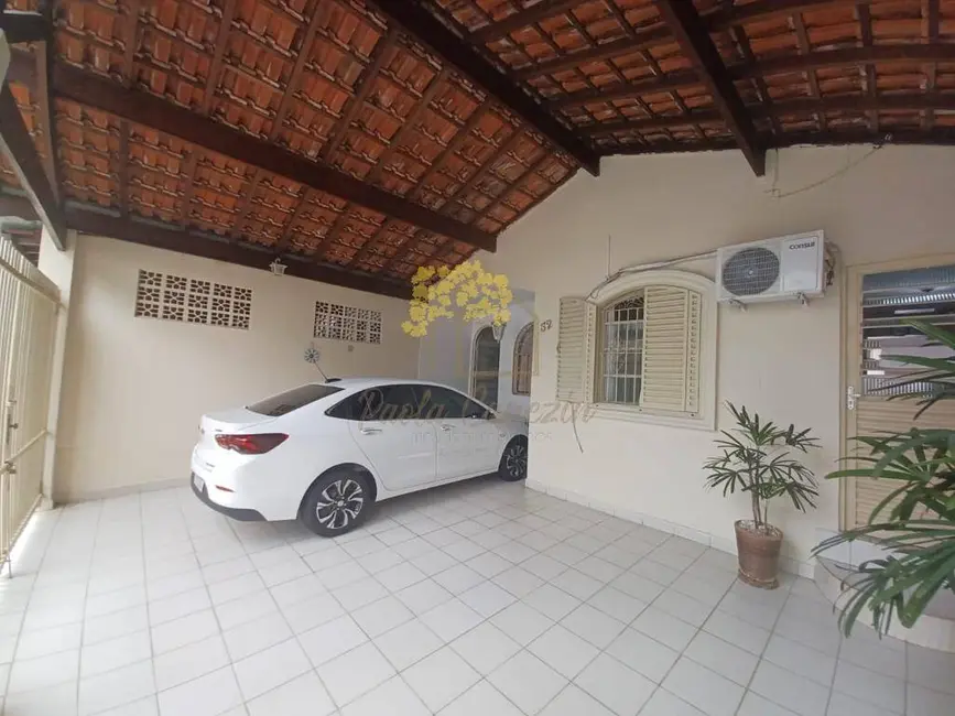 Foto 3 de Casa com 3 quartos à venda, 150m2 em Sao Jose Dos Campos - SP