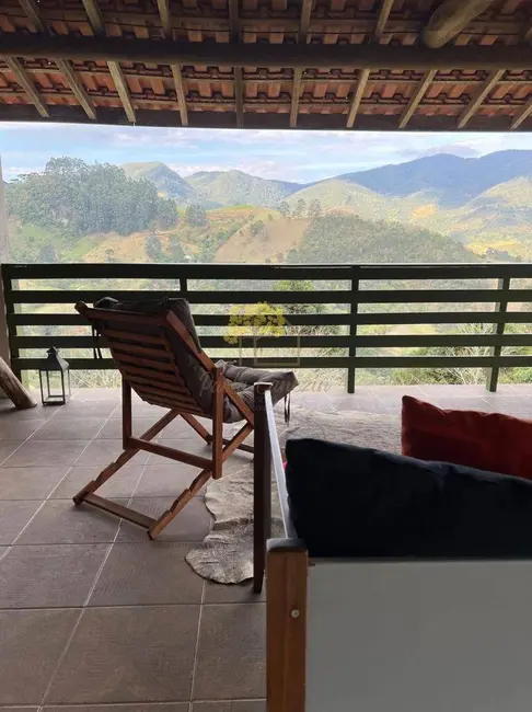 Foto 8 de Sítio / Rancho com 3 quartos à venda e para alugar, 100m2 em Sao Jose Dos Campos - SP