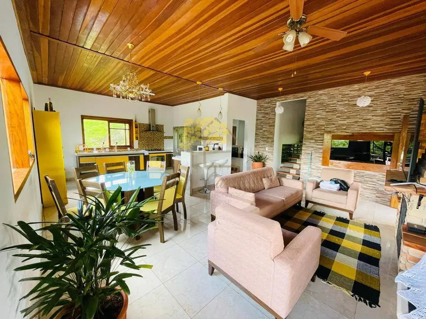 Foto 1 de Casa com 3 quartos à venda, 160m2 em Sao Jose Dos Campos - SP