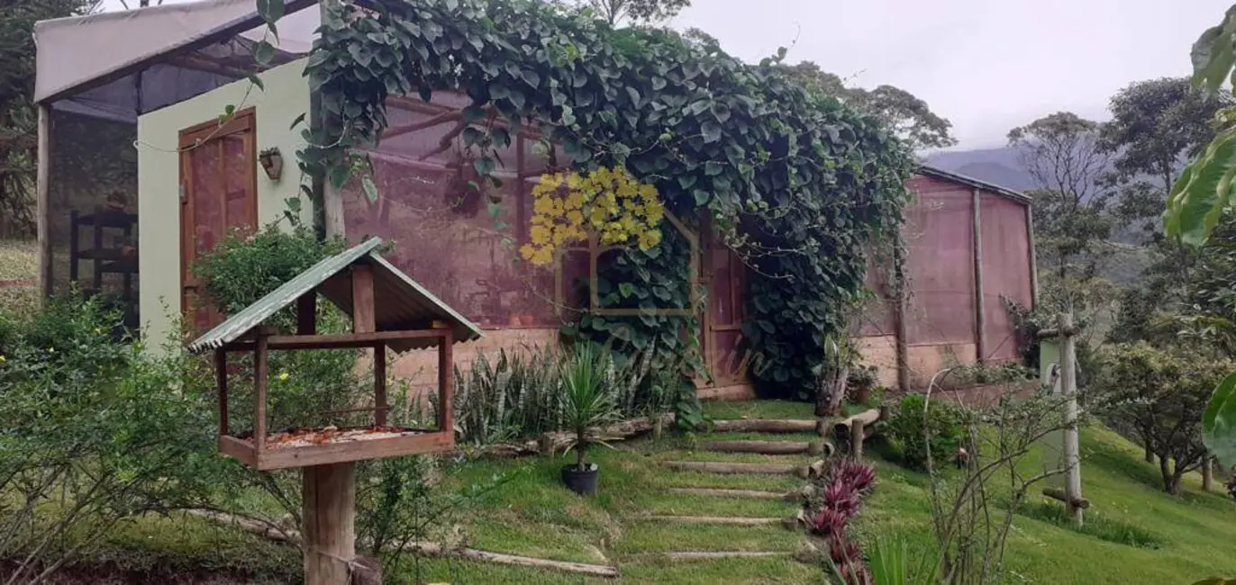 Sítio / Rancho com 3 quartos à venda, 400m2 em Sao Jose Dos Campos - SP - imagem 7 Foto 7 de Sítio / Rancho com 3 quartos à venda, 400m2 em Sao Jose Dos Campos - SP