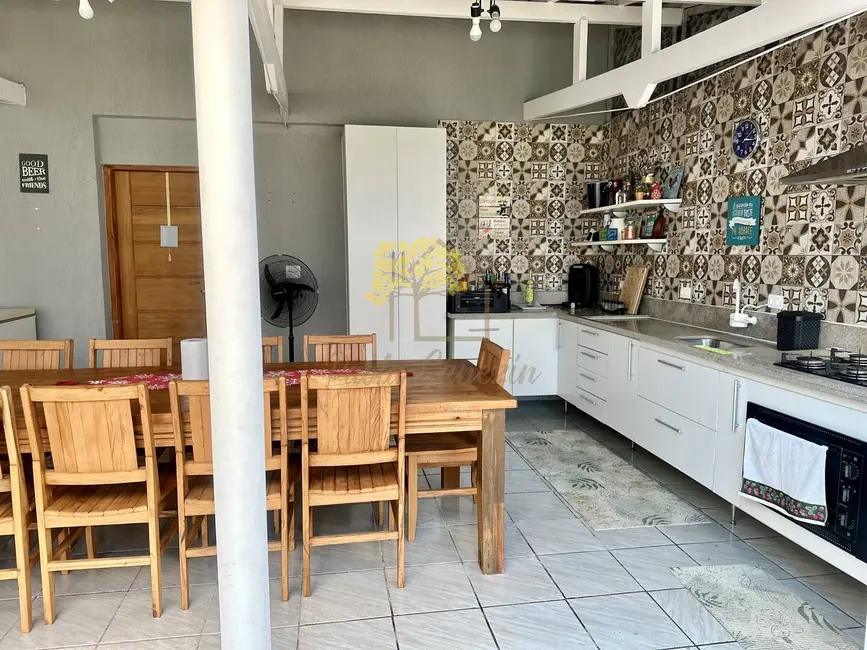 Foto 2 de Casa de Condomínio com 4 quartos à venda, 280m2 em Sao Jose Dos Campos - SP