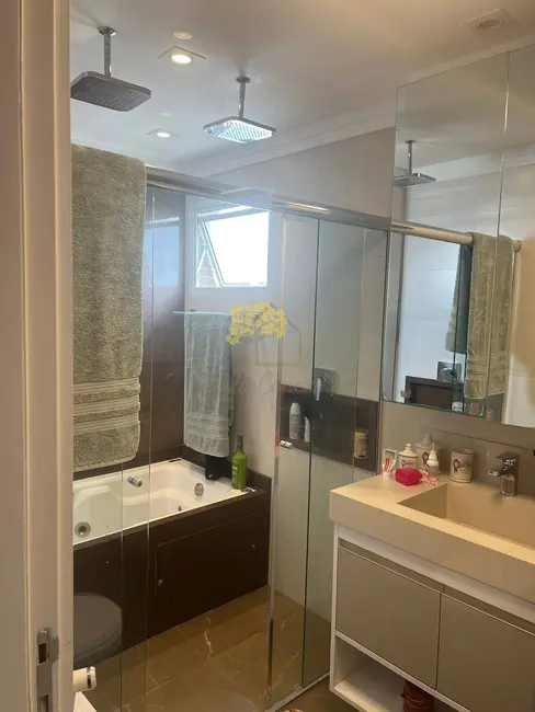 Apartamento com 3 quartos à venda e para alugar, 152m2 em Sao Jose Dos Campos - SP - imagem 7 Foto 7 de Apartamento com 3 quartos à venda e para alugar, 152m2 em Sao Jose Dos Campos - SP