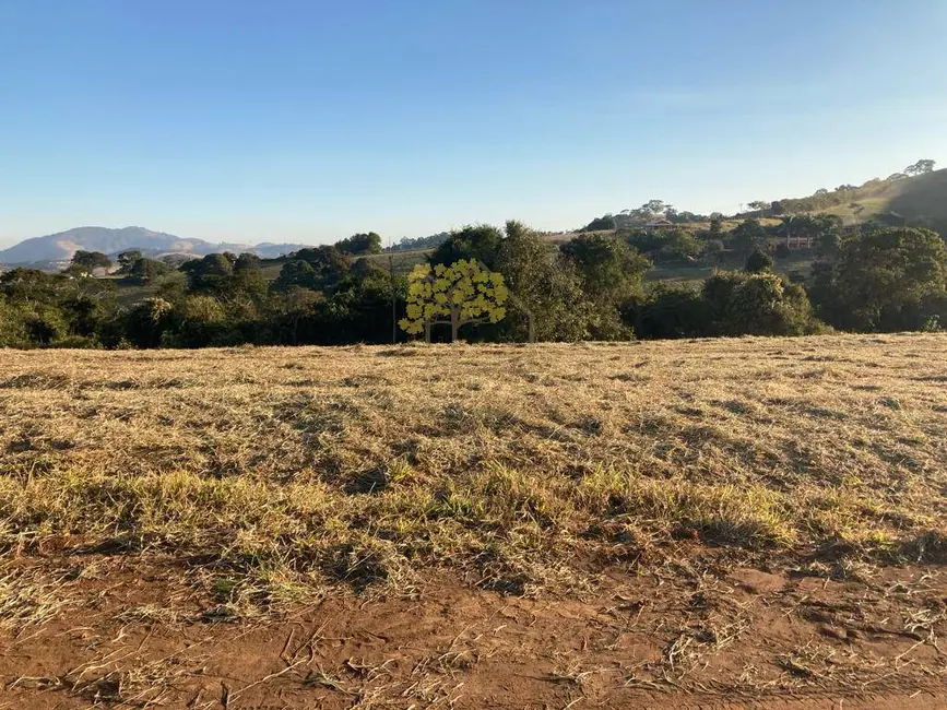 Terreno / Lote à venda, 1050m2 em Joanopolis - SP - imagem 3 Foto 3 de Terreno / Lote à venda, 1050m2 em Joanopolis - SP