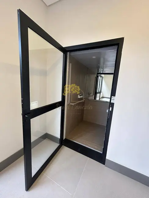 Casa com 4 quartos à venda, 600m2 em Sao Jose Dos Campos - SP - imagem 3 Foto 3 de Casa com 4 quartos à venda, 600m2 em Sao Jose Dos Campos - SP