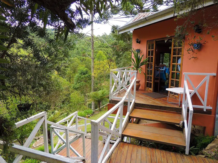 Sala Comercial à venda e para alugar, 600m2 em Centro, Goncalves - MG - imagem 7 Foto 7 de Sala Comercial à venda e para alugar, 600m2 em Centro, Goncalves - MG