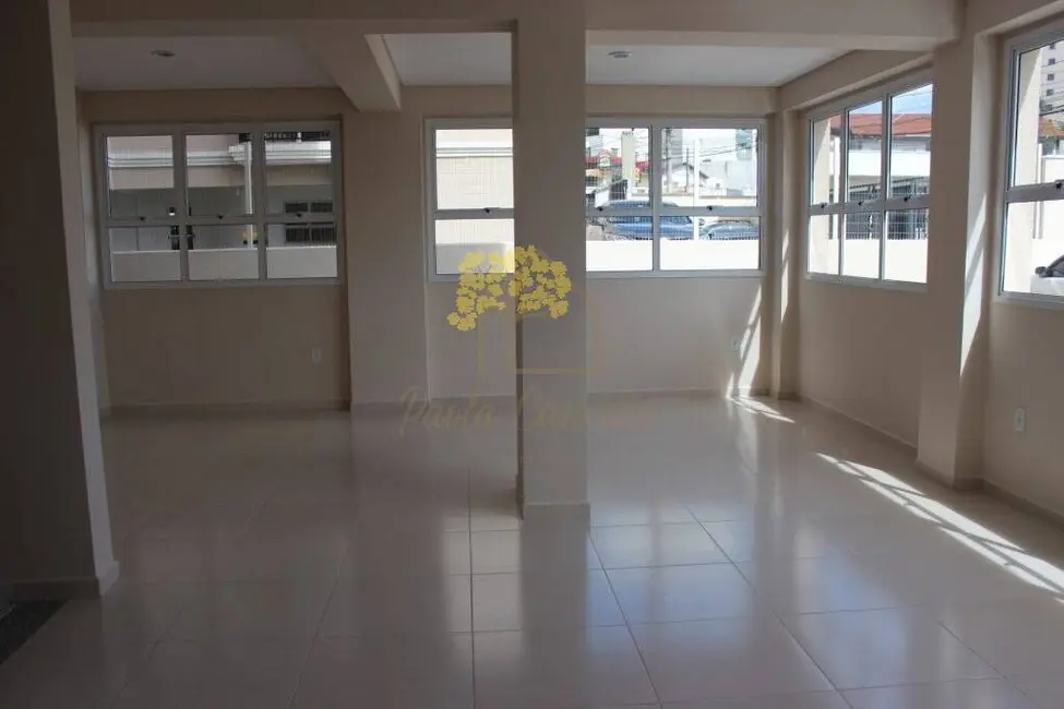 Apartamento com 3 quartos para alugar, 72m2 em Sao Jose Dos Campos - SP - imagem 3 Foto 3 de Apartamento com 3 quartos para alugar, 72m2 em Sao Jose Dos Campos - SP