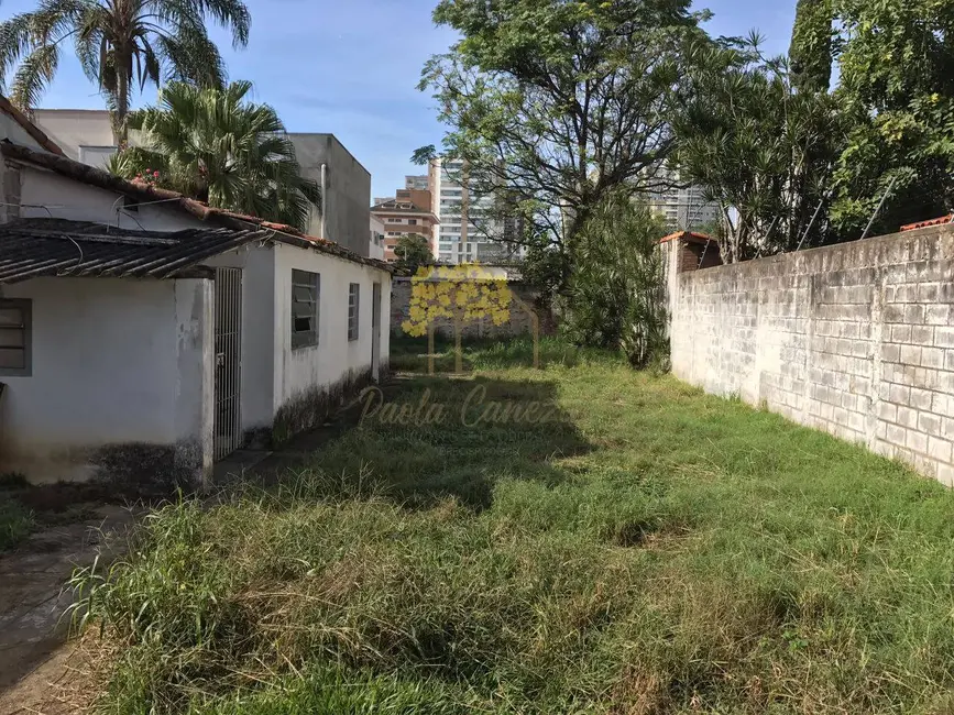Foto 3 de Terreno / Lote à venda e para alugar, 1650m2 em Sao Jose Dos Campos - SP