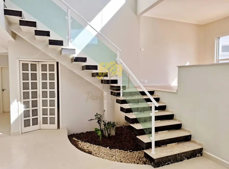 Foto 4 de Casa com 4 quartos à venda, 380m2 em Sao Jose Dos Campos - SP