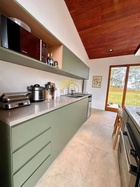 Foto 9 de Chácara com 3 quartos à venda, 250m2 em Sao Jose Dos Campos - SP