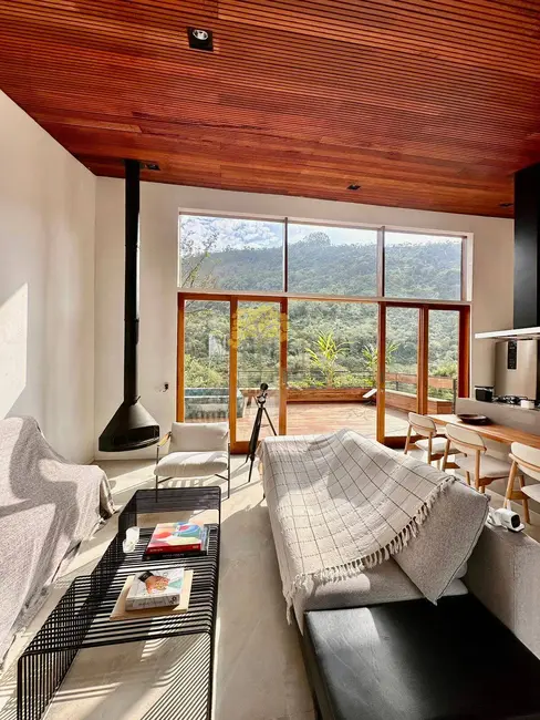 Foto 3 de Chácara com 3 quartos à venda, 250m2 em Sao Jose Dos Campos - SP