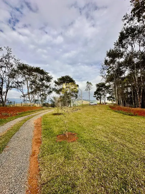 Foto 2 de Chácara com 3 quartos à venda, 250m2 em Sao Jose Dos Campos - SP