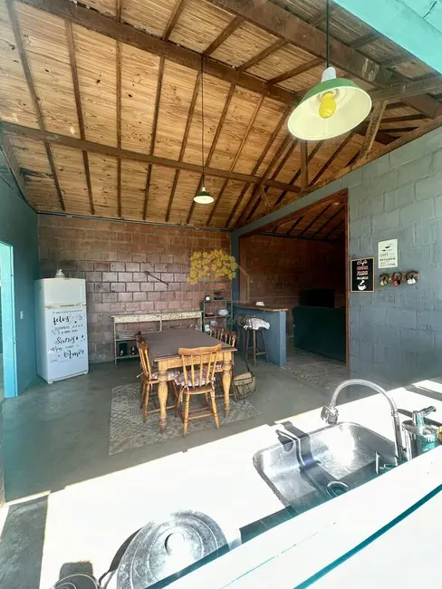 Chácara com 3 quartos à venda e para alugar, 20000m2 em Sao Jose Dos Campos - SP - imagem 5 Foto 5 de Chácara com 3 quartos à venda e para alugar, 20000m2 em Sao Jose Dos Campos - SP