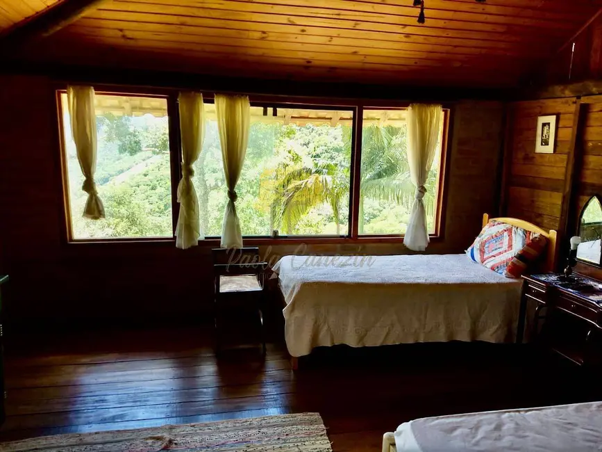 Foto 7 de Sítio / Rancho com 2 quartos à venda, 200m2 em Sao Jose Dos Campos - SP