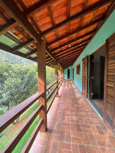 Foto 8 de Chácara com 3 quartos à venda e para alugar, 200m2 em Sao Jose Dos Campos - SP