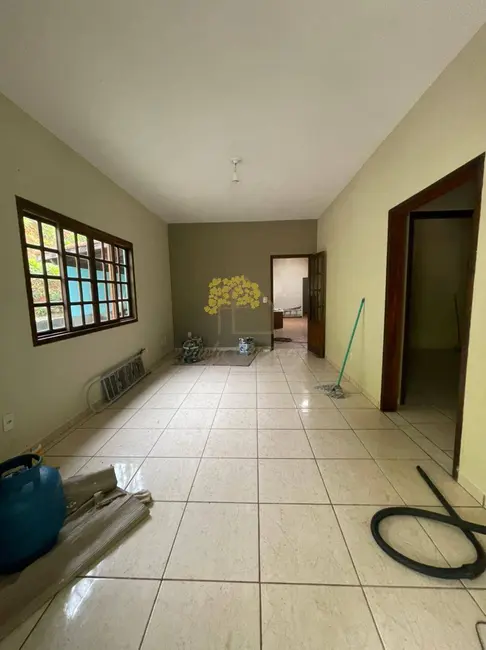 Foto 9 de Chácara com 3 quartos à venda e para alugar, 200m2 em Sao Jose Dos Campos - SP