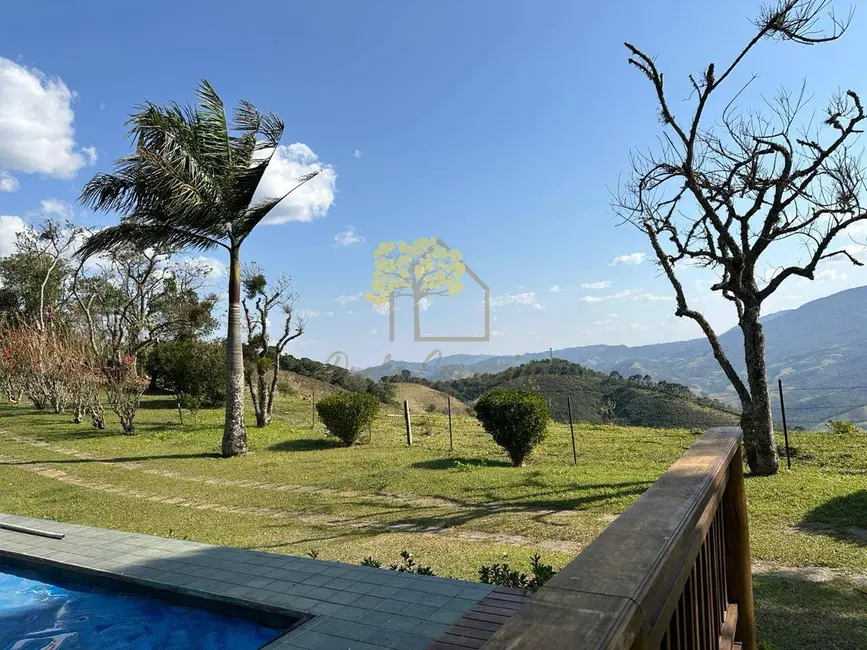 Foto 2 de Sítio / Rancho com 3 quartos à venda, 250m2 em Sao Jose Dos Campos - SP