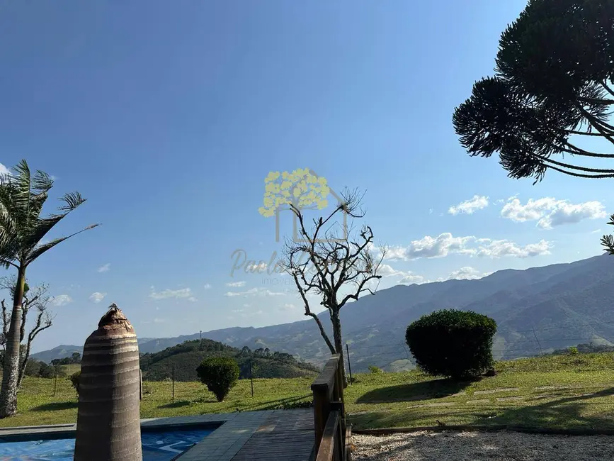 Foto 3 de Sítio / Rancho com 3 quartos à venda, 250m2 em Sao Jose Dos Campos - SP