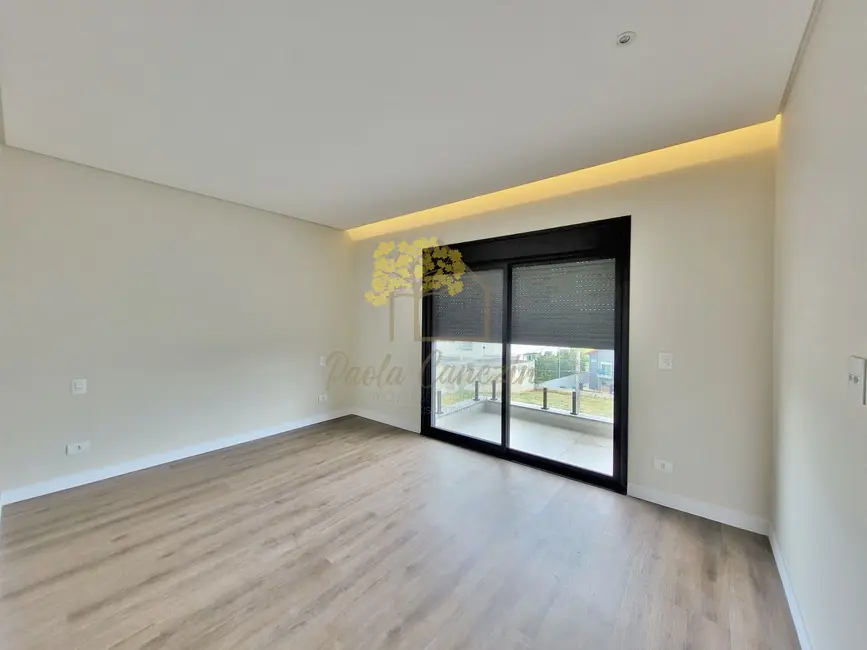 Foto 9 de Casa com 4 quartos à venda, 339m2 em Sao Jose Dos Campos - SP