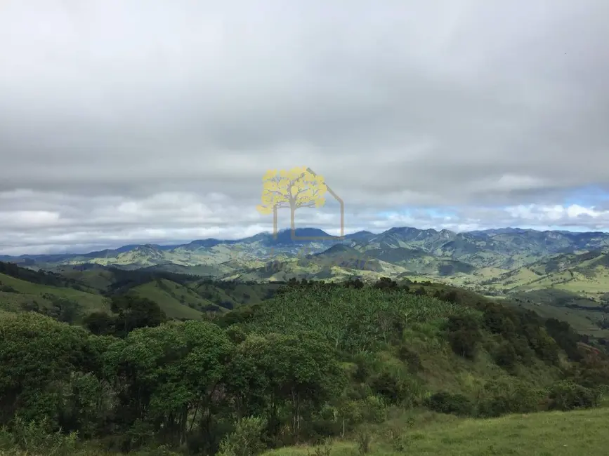 Terreno / Lote à venda, 109m2 em Centro, Goncalves - MG - imagem 5 Foto 5 de Terreno / Lote à venda, 109m2 em Centro, Goncalves - MG