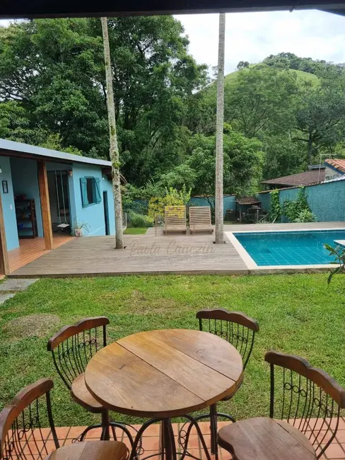 Foto 6 de Casa com 3 quartos à venda e para alugar, 200m2 em Sao Jose Dos Campos - SP