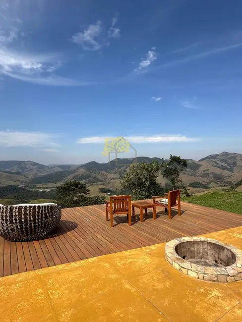 Foto 4 de Sítio / Rancho com 7 quartos à venda, 500m2 em Sao Jose Dos Campos - SP