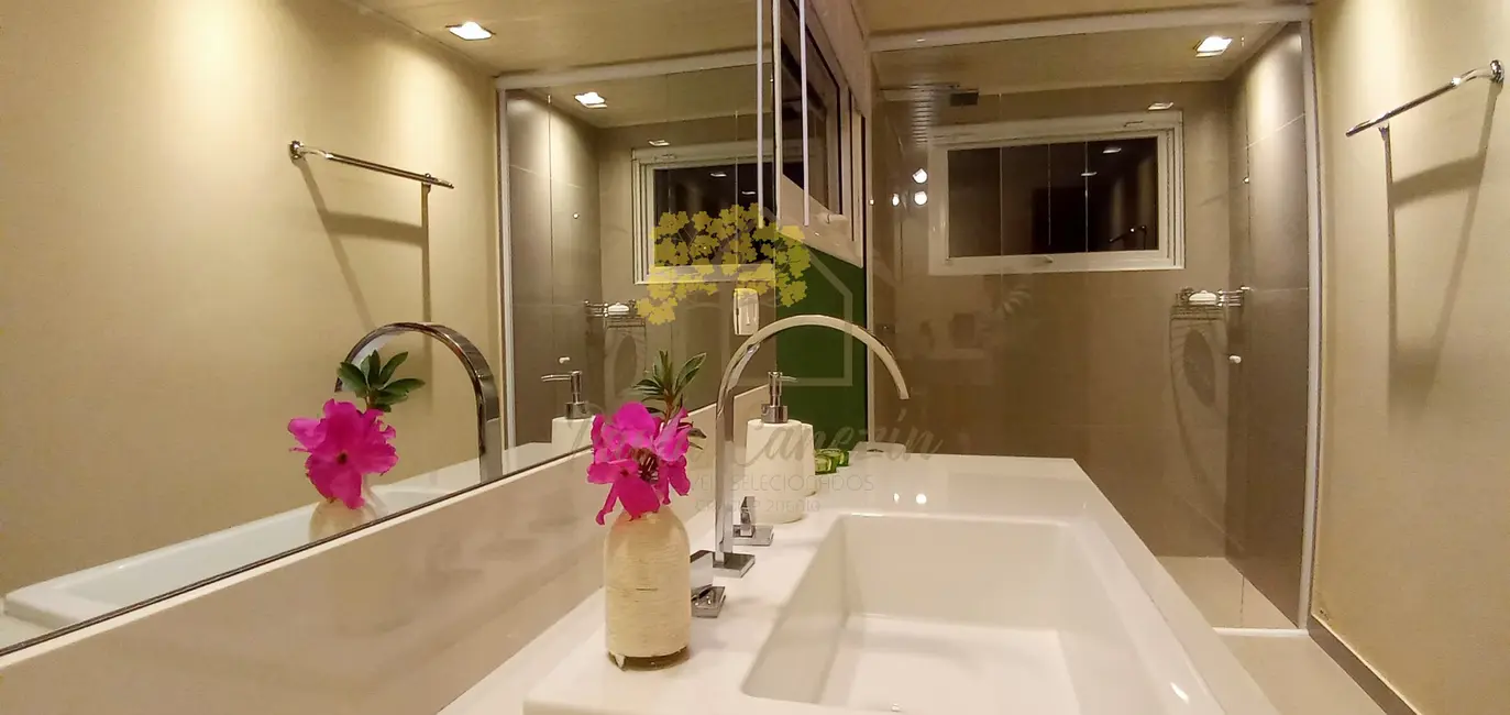 Foto 7 de Casa com 2 quartos para alugar, 120m2 em Sao Jose Dos Campos - SP