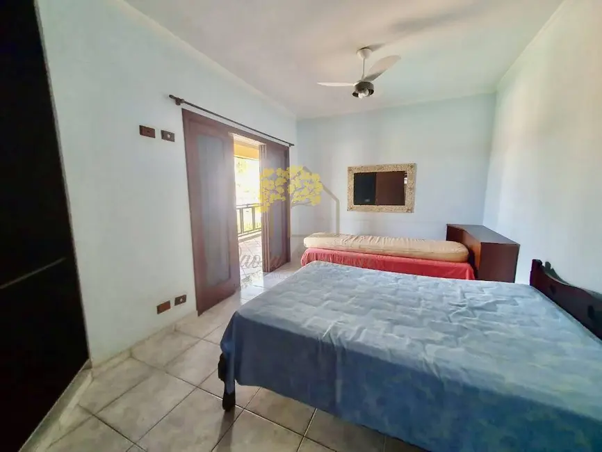 Foto 2 de Casa com 7 quartos à venda, 436m2 em Itanhaem - SP