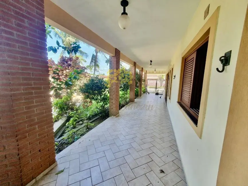 Foto 5 de Casa com 7 quartos à venda, 436m2 em Itanhaem - SP