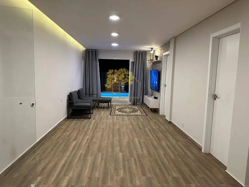 Casa com 5 quartos à venda, 300m2 em Sao Jose Dos Campos - SP - imagem 4 Foto 4 de Casa com 5 quartos à venda, 300m2 em Sao Jose Dos Campos - SP