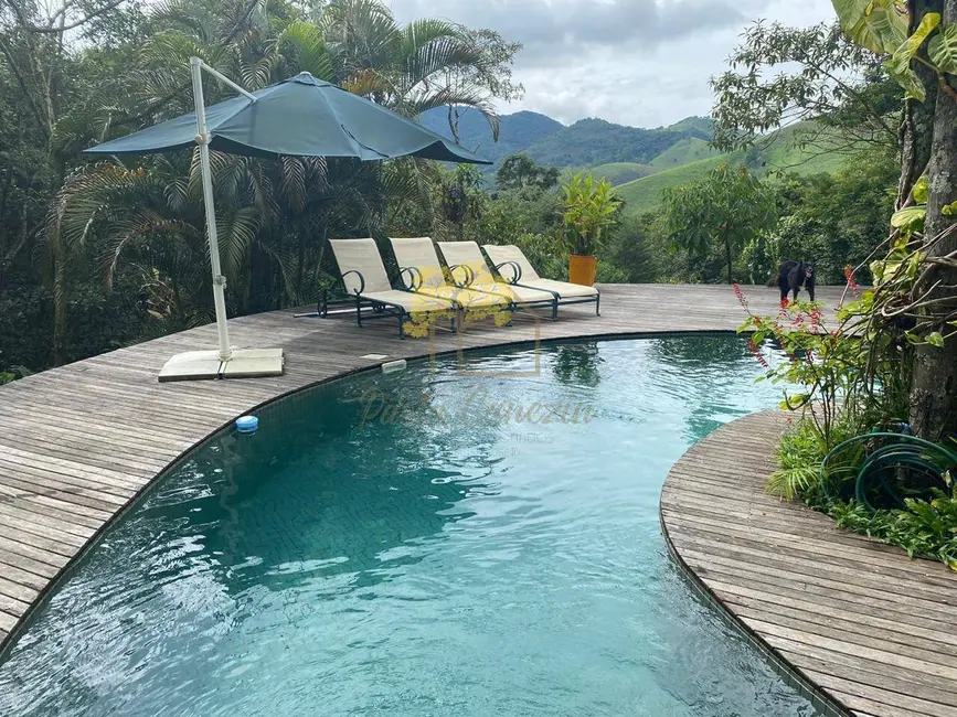 Foto 1 de Sítio / Rancho com 6 quartos à venda, 500m2 em Sao Jose Dos Campos - SP