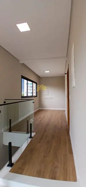 Foto 9 de Casa com 3 quartos à venda, 252m2 em Sao Jose Dos Campos - SP