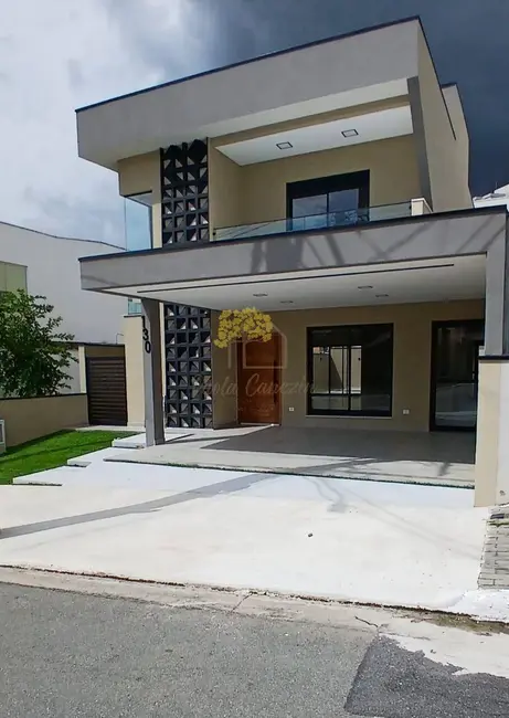 Foto 1 de Casa com 3 quartos à venda, 252m2 em Sao Jose Dos Campos - SP