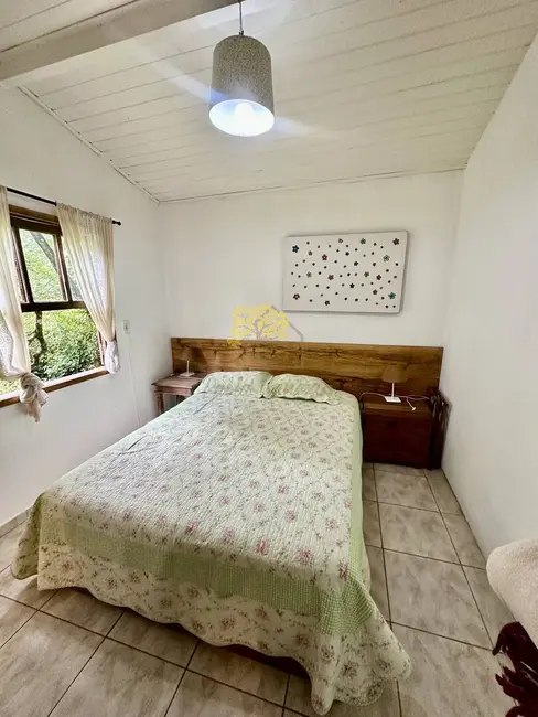 Foto 3 de Sítio / Rancho com 3 quartos à venda, 100m2 em Sao Jose Dos Campos - SP